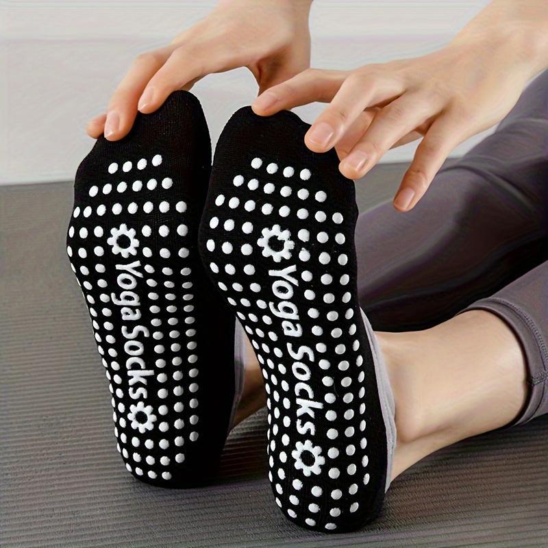 Comfortable Yoga Socks, 6 Pairs Women's Short Boat Socks for Pilates, Fitness, Dance, and Indoor Activities, Silicone Anti-slip Soles, Breathable, Moisture-wicking, and Soft Fabric, Christmas Gift