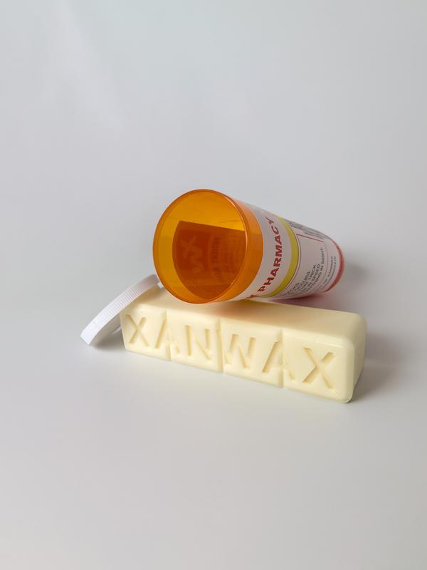 XANWAX Multipurpose Skateboard Curb Wax OR Candle - Anxiety Relief Ergonomic Design