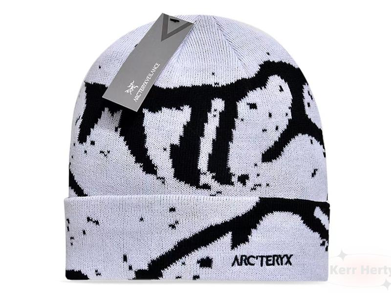 2024 Arc'teryx Bird Head Toque Beanie Hat - Black Merino Wool Knit