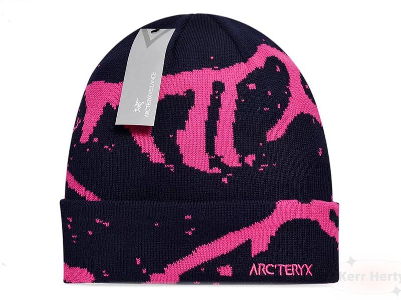 2024 Arc'teryx Bird Head Toque Beanie Hat - Black Merino Wool Knit