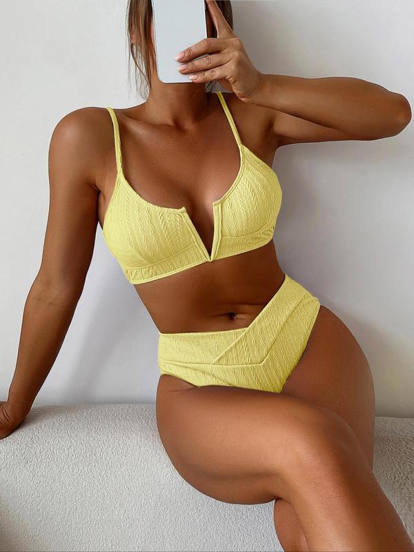 Two-Piece Set Women's Plain Textured Bikini Set, Summer Outfits, Casual V Wired Sleeveless Padded Bikini Top & Overlap Waist Swim Bottom, Swimsuits 2024 Women , Bathing Suits 2024 for Women