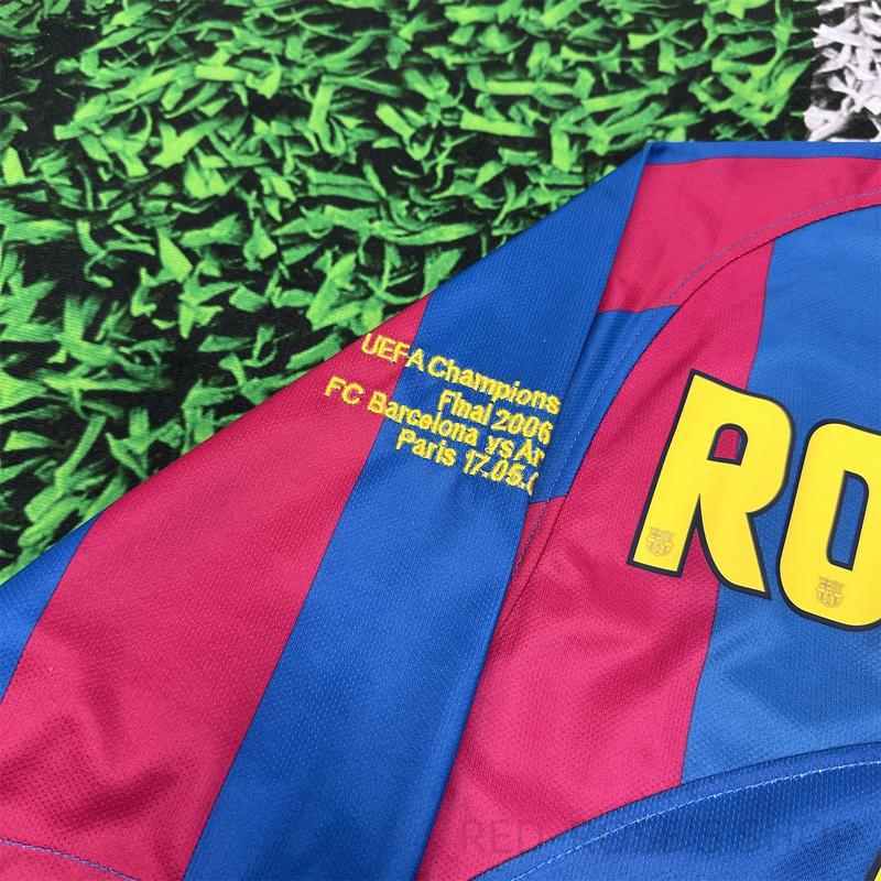 Nike 05-06 Champions League Barcelona home short sleeve NO.10 Ronaldinho Soccer Jersey