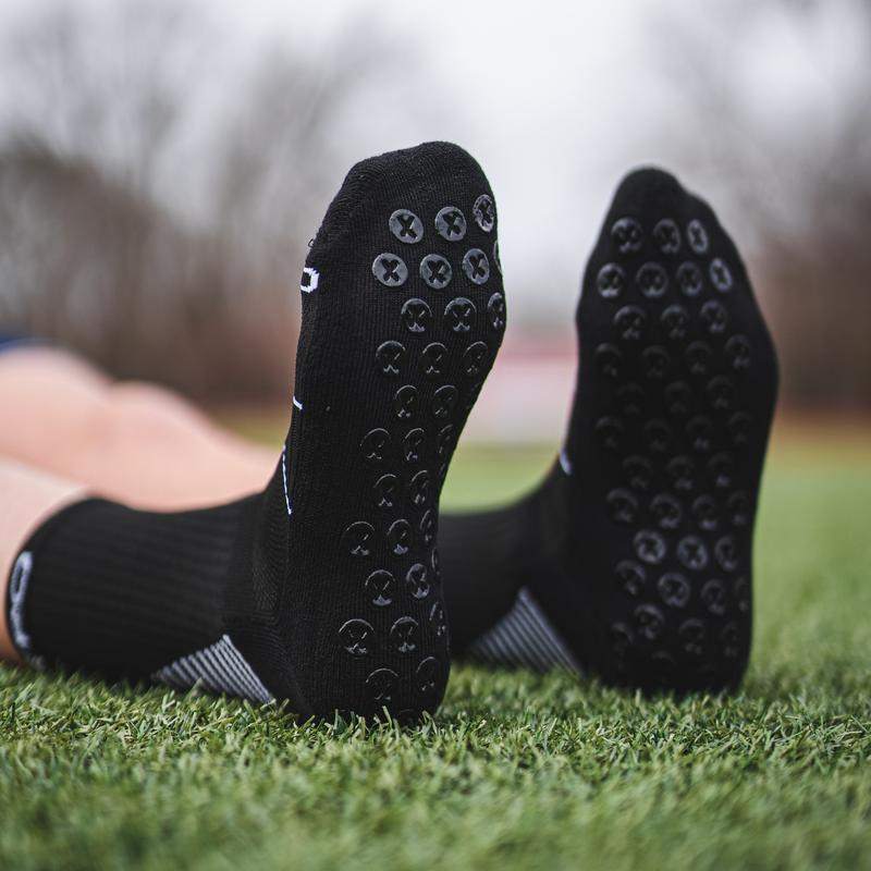 Black Maestro Grip Socks